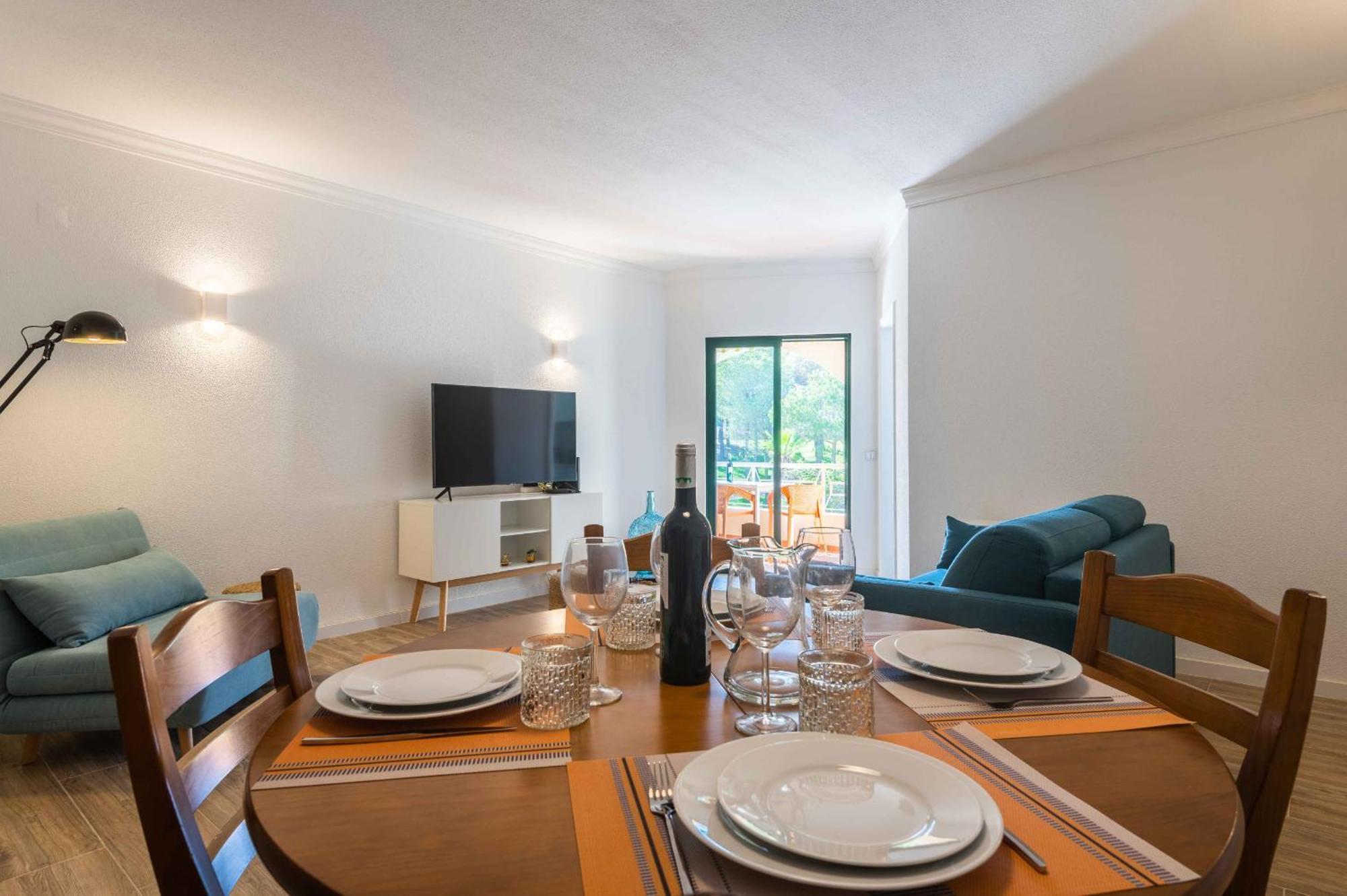 Salgados 1 Bedroom Apartment - 500M From The Beach ギーア エクステリア 写真