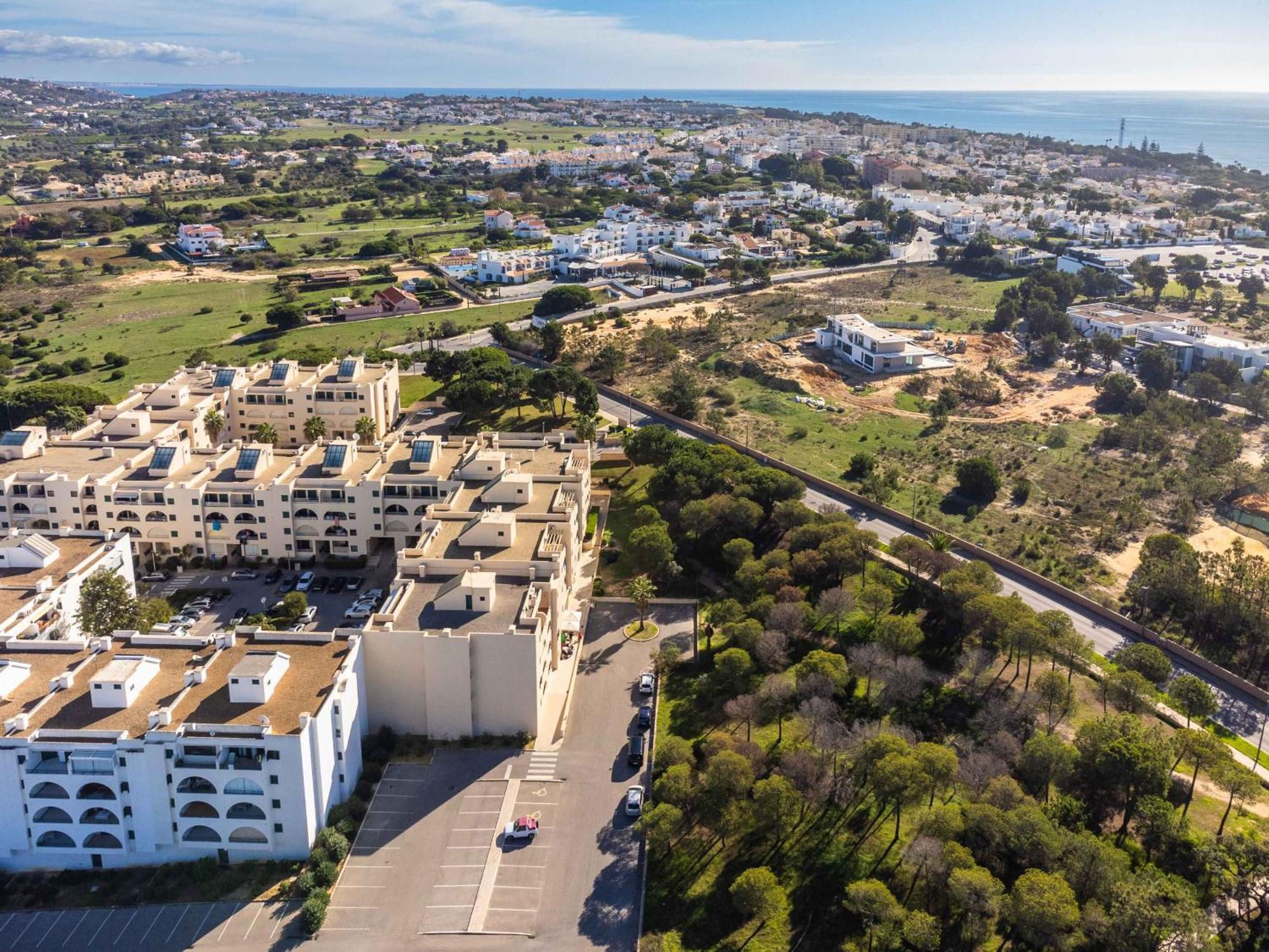 Salgados 1 Bedroom Apartment - 500M From The Beach ギーア エクステリア 写真